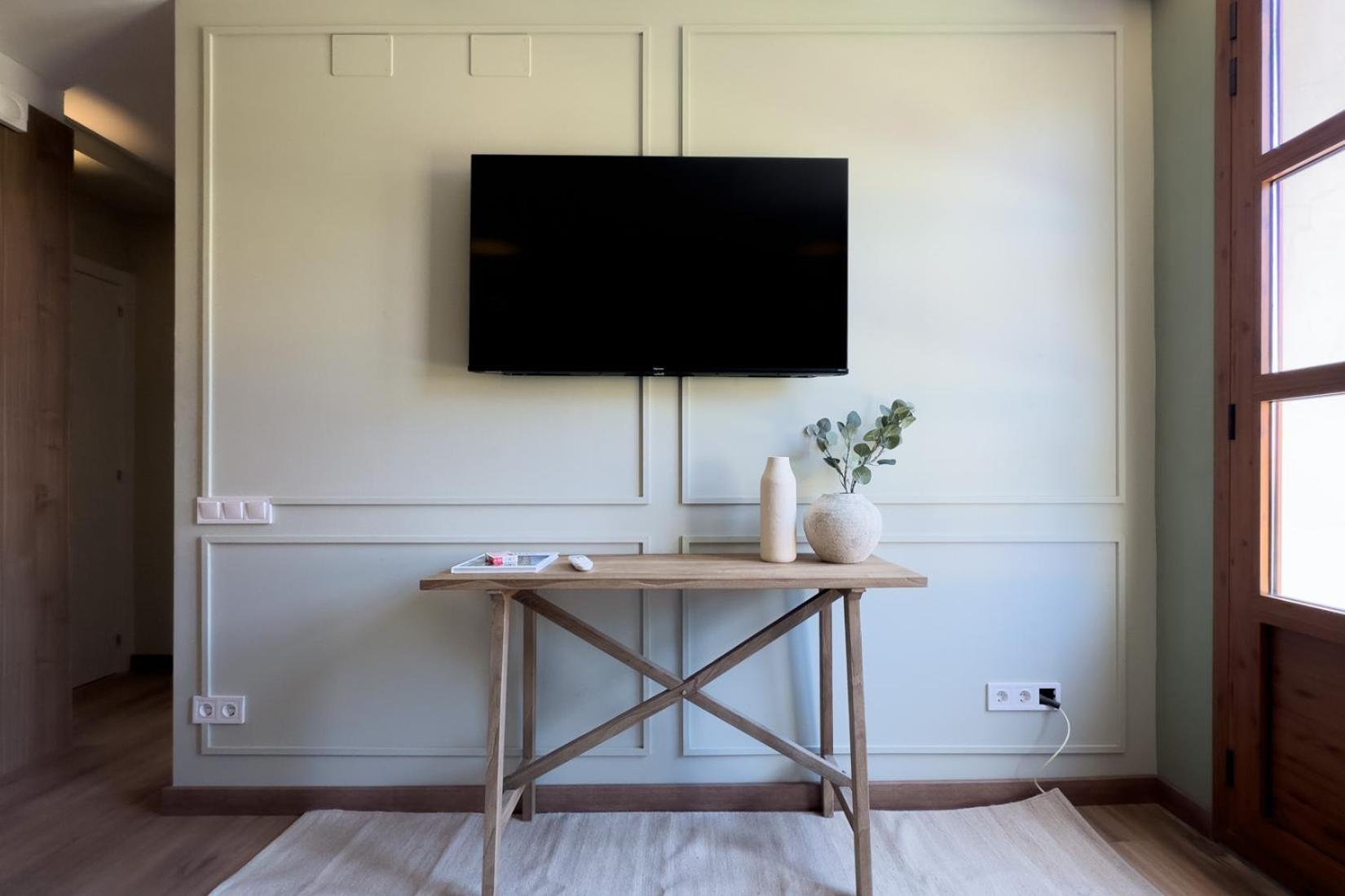 Oasis Suites Downtown Барселона Екстериор снимка